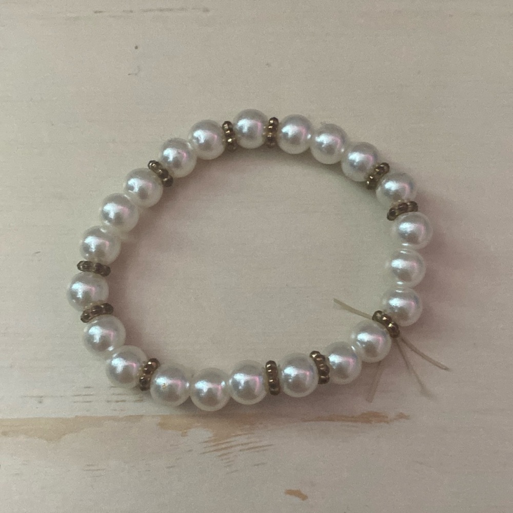 gold & white bracelet (smaller)